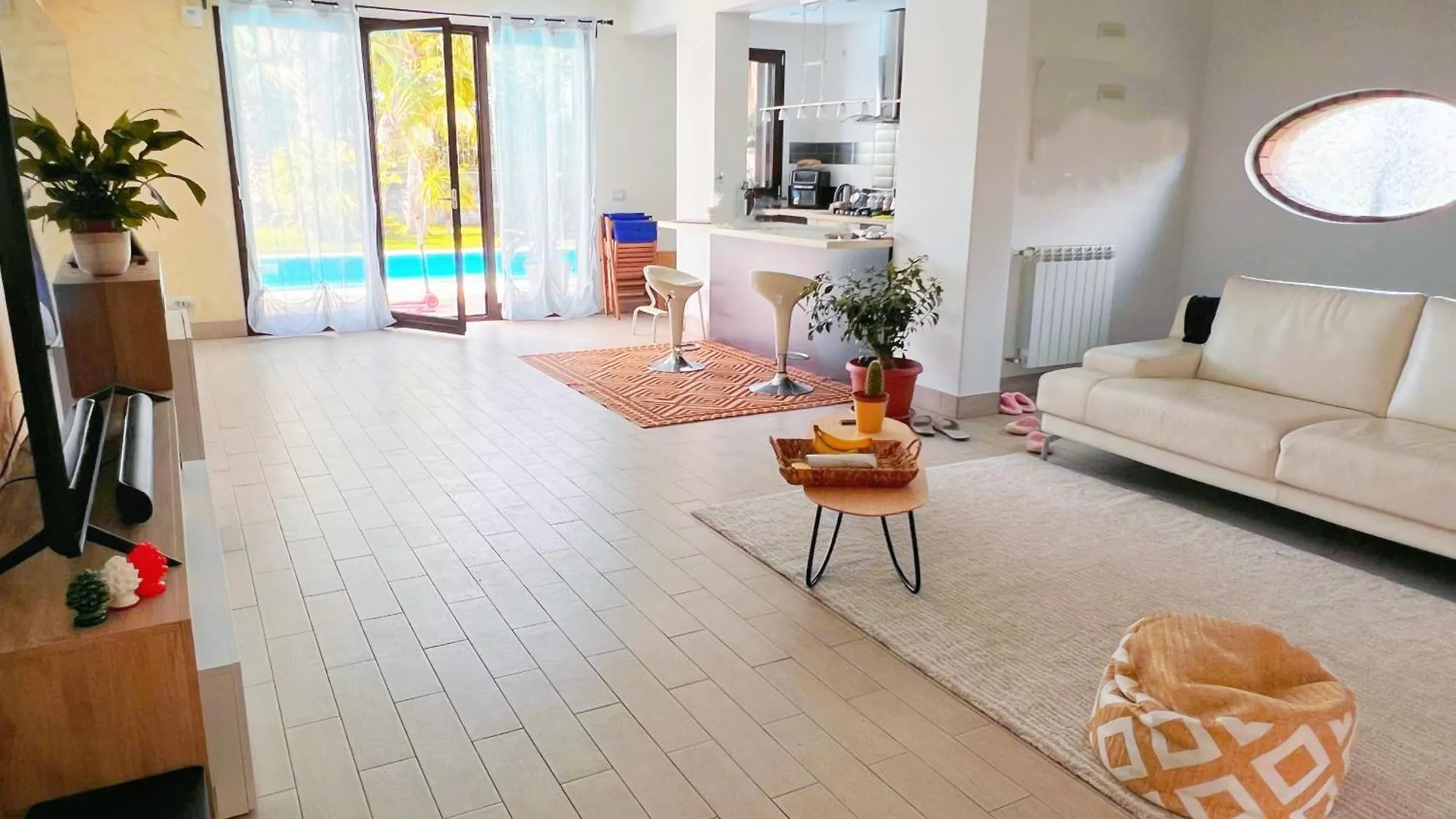 Etna Pool Villa Catania-Sea View Mascalucia Guest house