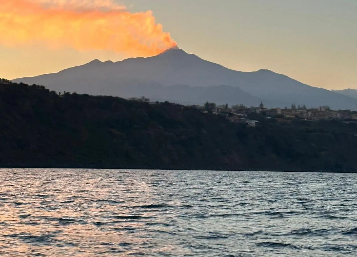 Etna Pool Villa Catania-Sea View Mascalucia 0*,  Italy