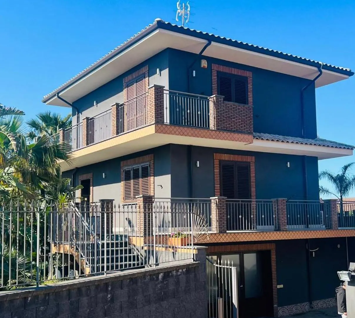 Etna Pool Villa Catania-Sea View Mascalucia Guest house